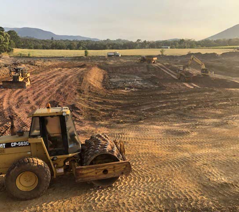 Aceloch Earthmoving