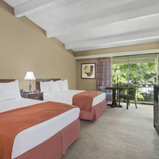 Travelodge by Wyndham Lakeland - Lakeland, FL