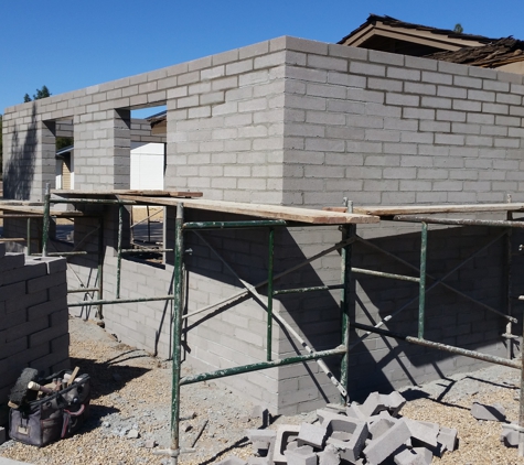 Building Block Masonry - Phoenix, AZ. Grey 8x4x16 detached block garage