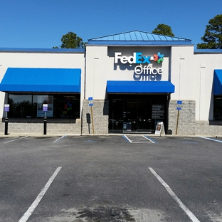 FedEx Office Print & Ship Center - Pensacola, FL