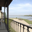 Villa del Lago Apartments