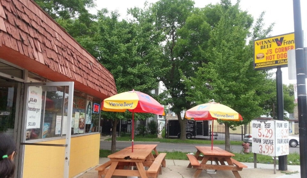 J's Corner Hot Dogs - Chicago, IL