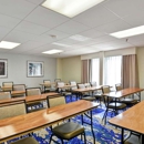 Hampton Inn Milford - Hotels