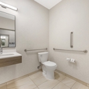 Holiday Inn Express & Suites Astoria by IHG