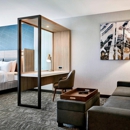 SpringHill Suites Cottonwood - Hotels