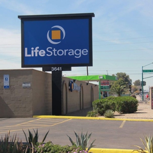 Life Storage - Phoenix, AZ