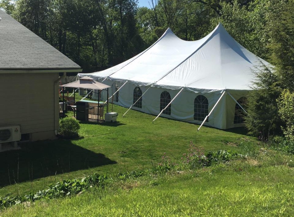 TNT Tent and Table Rentals LLC - feeding hills, MA