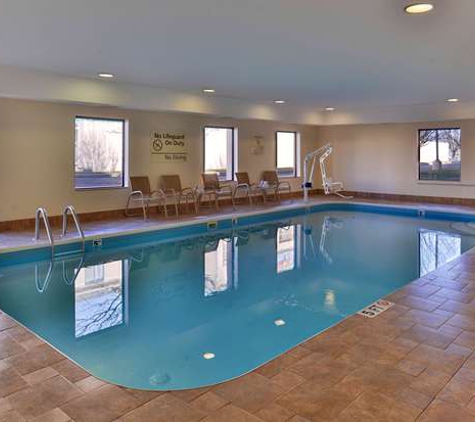 Hampton Inn & Suites Dayton-Vandalia - Dayton, OH