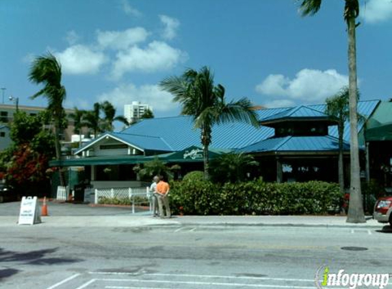 E.R. Bradley's Saloon - West Palm Beach, FL