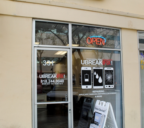 uBreakiFix - Glendale, CA