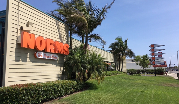 Norms Restaurants - Costa Mesa, CA