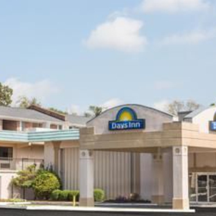 Days Inn by Wyndham Athens - Athens, GA