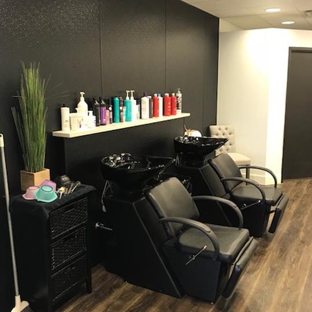 Nichole Marie Salon - Bourbonnais, IL