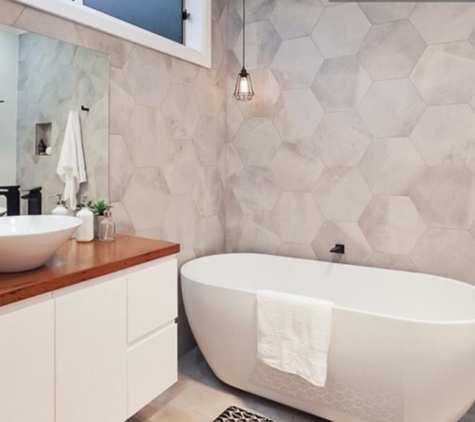 Straightline Plumbing & Guttering. Sink and Bath