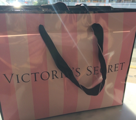Victoria's Secret & PINK by Victoria's Secret - Miami Beach, FL