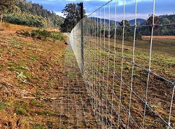 Harveydale Fencing - Westbury, TAS