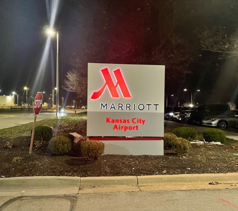 Kansas City Airport Marriott - Kansas City, MO
