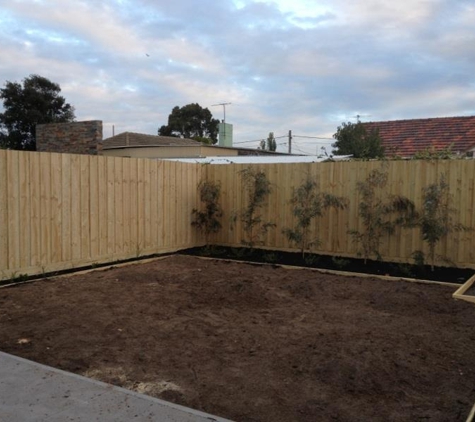 Competitive Fencing & Repairs - Maddingley, VIC