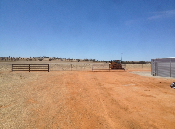 Elphicks Earthmoving & Rural Fencing