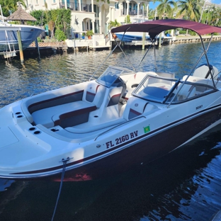 Overnight Boat Rentals - Fort Lauderdale, FL