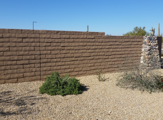 Building Block Masonry - Phoenix, AZ. 6 ft tall brown slump block wall