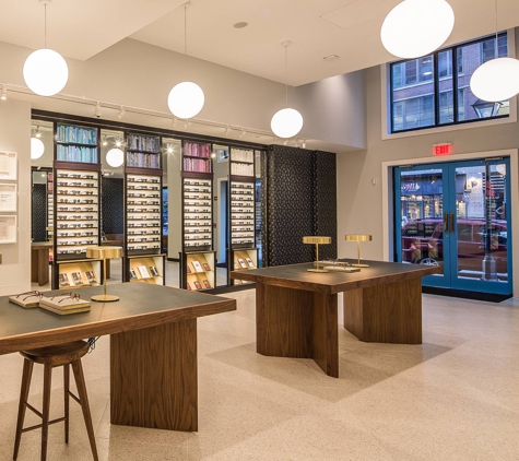 Warby Parker Harbor East - Baltimore, MD