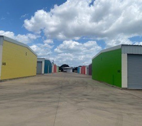 Palm Rural Self Storage - Yarrawonga, NT