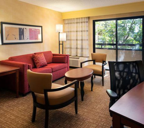 Courtyard by Marriott - Santa Ana, CA