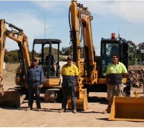 Johns G K and J Earthmoving - Jerusalem, SA