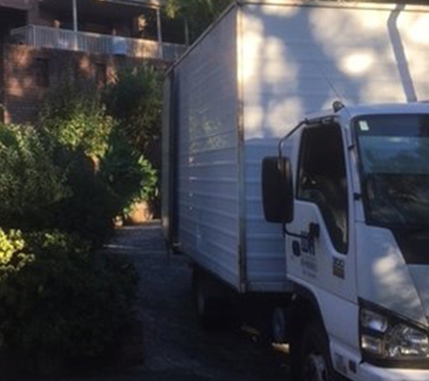 Wollongong Removals - Spring Hill, NSW