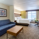 Holiday Inn Express & Suites Cedar Falls - Waterloo by IHG - Motels