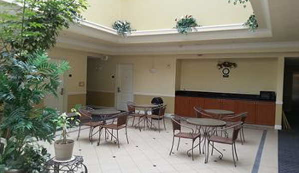 Gateway Inn & Suites - San Bruno, CA