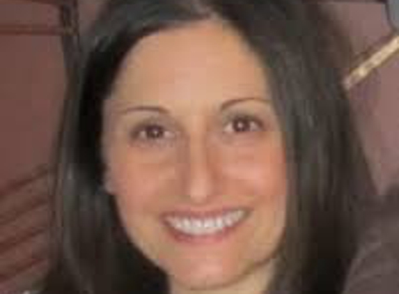 Dr. Jennifer Kraus, DDS - East Islip, NY