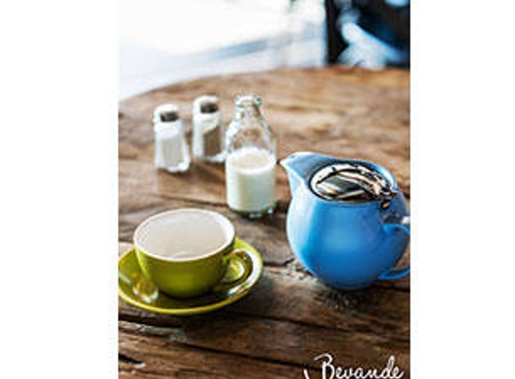Trenton International Hotel & Restaurant Supplies - St Peters, NSW