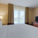 Comfort Inn & Suites Cambridge - Motels