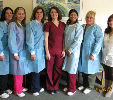 Concerned Dental Care Farmingville - Farmingville, NY