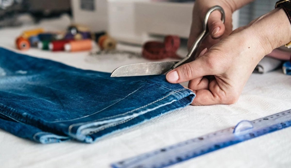 Ocean Breeze Dry Cleaners - Margate, QLD