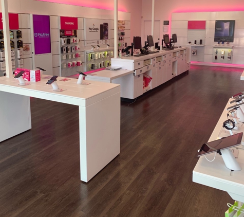 T-Mobile - South Lyon, MI