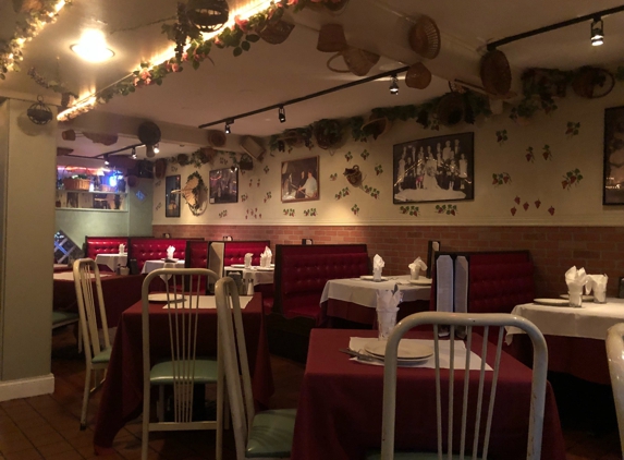 Cantina Cafe Ristorante - Middletown, CT