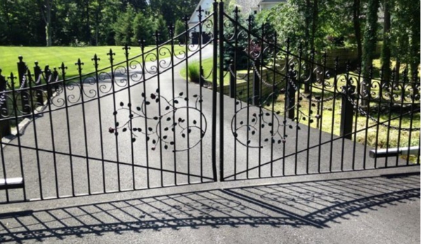 R & G Wrought Iron Railing - Cold Spring, NY