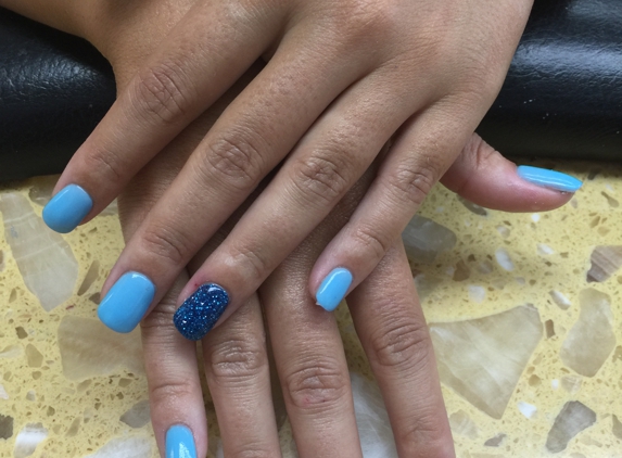 CV Nail and Spa - Colleyville, TX. Dipping powder color