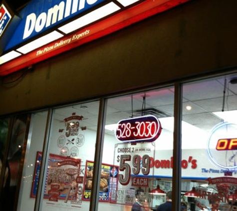 Domino's Pizza - Chicago, IL