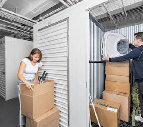 Local Locker Storage - Brooklyn, NY