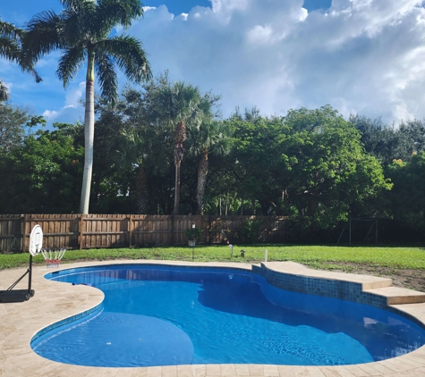 Craftmaster Custom Pools - West Palm Beach, FL