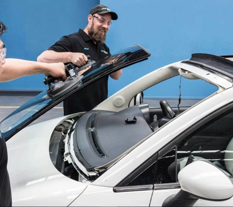 Action Auto Glass - Wivenhoe, TAS