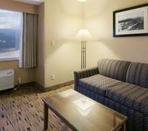 Best Western Plus Columbia River Inn - Cascade Locks, OR