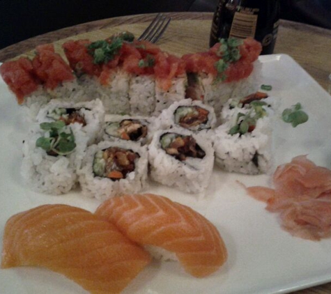 Eastland Sushi & Asian Cuisine - Vancouver, WA