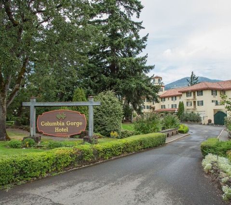 Columbia Gorge Hotel - Hood River, OR