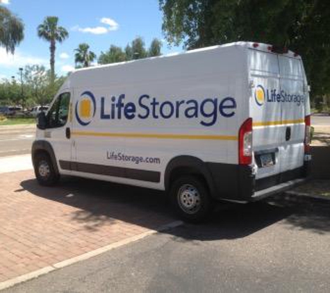 Life Storage - Glendale, AZ