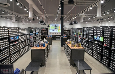 converse factory store